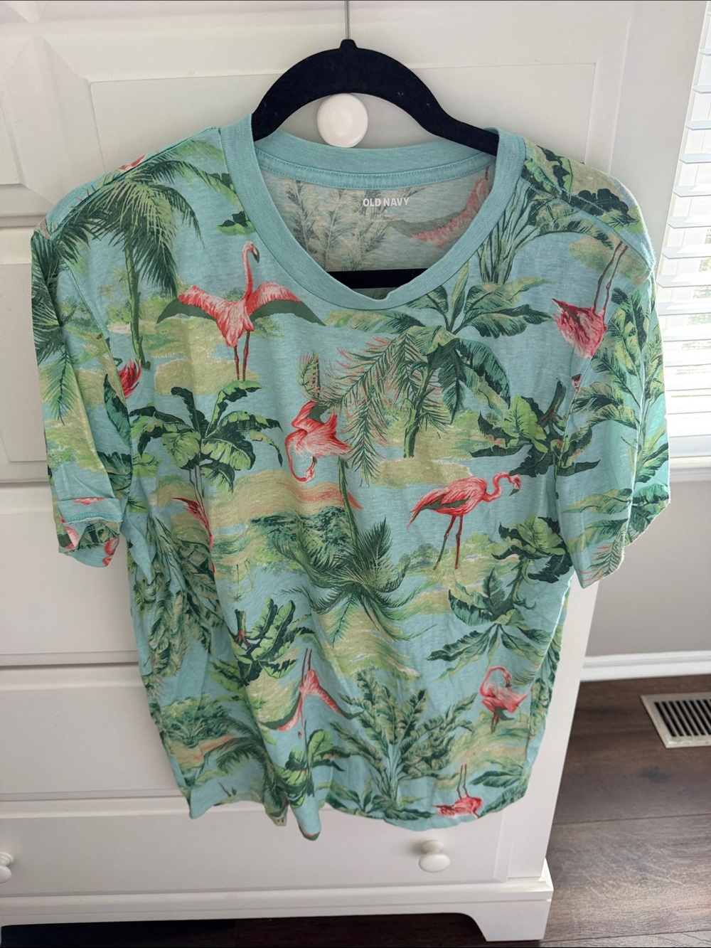Old Navy Light Blue Tropical Flamingo Print Short Sleeve Tee